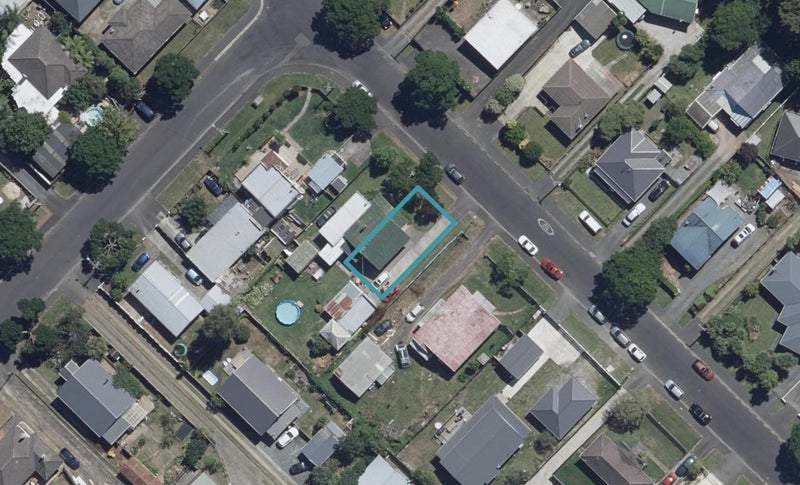 1/19 Walsh Street, Forest Lake, Hamilton - Carousel 1
