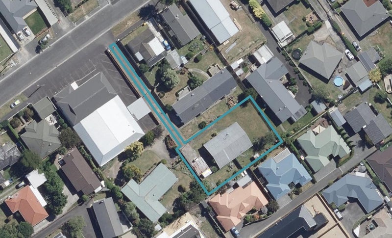 8A Duncan Road, St Andrews, Hamilton - Carousel 1