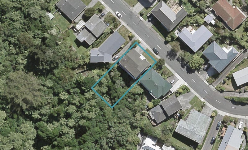 93 Tirohanga Road, Tirohanga, Lower Hutt - Carousel 1