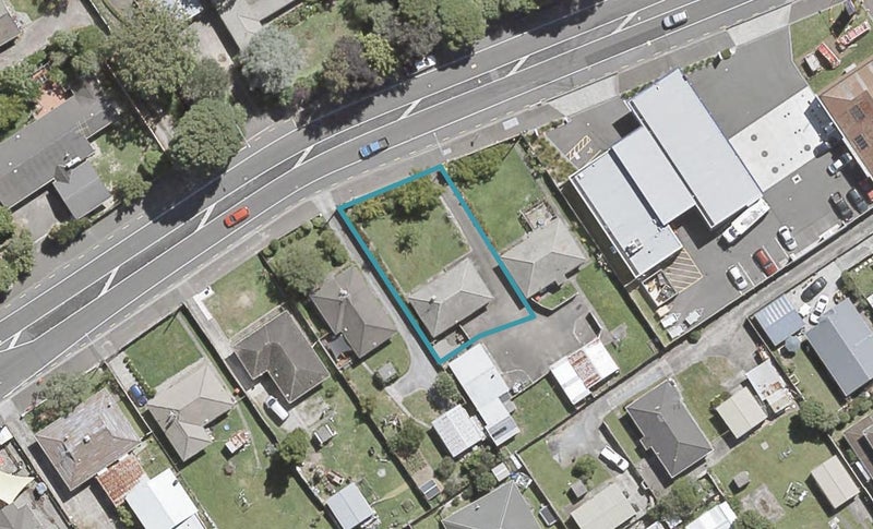 424 Fergusson Drive, Heretaunga, Upper Hutt - Carousel 1