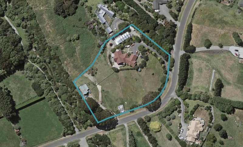 77 Greendale Drive, Otaihanga, Paraparaumu - Carousel 1