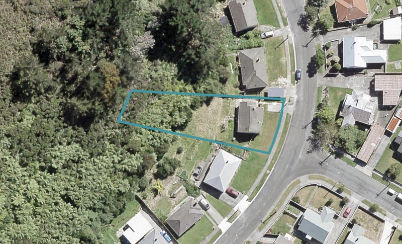 71 Judd Crescent, Naenae, Lower Hutt - Carousel 1