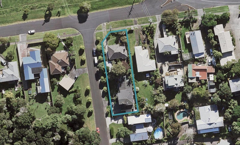 2/6 Inglis Street, Birkenhead, Auckland - Carousel 1
