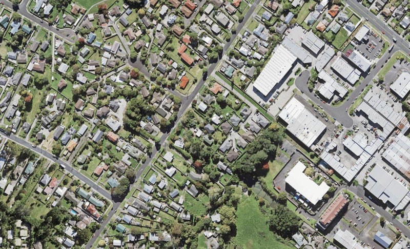 4/39 Brandon Road, Glen Eden, Auckland - Carousel 1