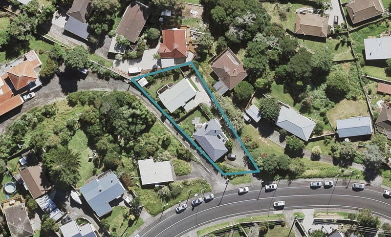 2/67 Manuka Road, Bayview, Auckland - Carousel 1