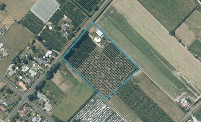 866 Park Road South, Longlands, Hastings - Carousel 1