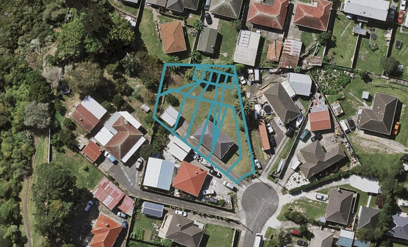 11E Bolton Place, Otara, Auckland - Carousel 1