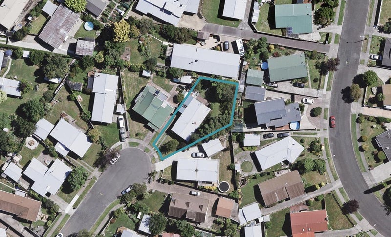 18 Gilmour Place, Taradale, Napier - Carousel 1