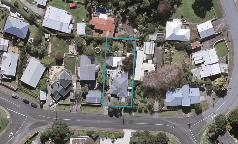 5 Alberta Road, Glen Avon, New Plymouth - Carousel 1