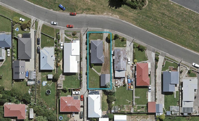 82 Scott Street, Strathern, Invercargill - Carousel 1