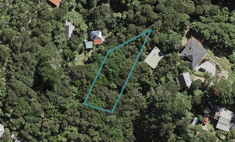 14 Te Aroha Avenue, Oneroa, Waiheke Island - Carousel 1