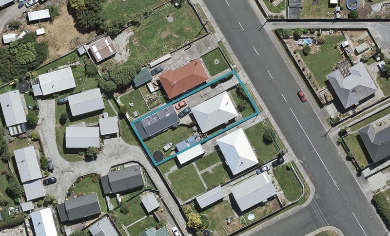 15 Wicklow Street, Clifton, Invercargill - Carousel 1
