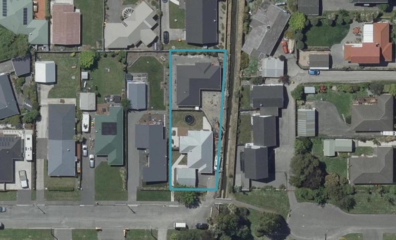 2/7 Leonard Place, Saint Martins, Christchurch - Carousel 1