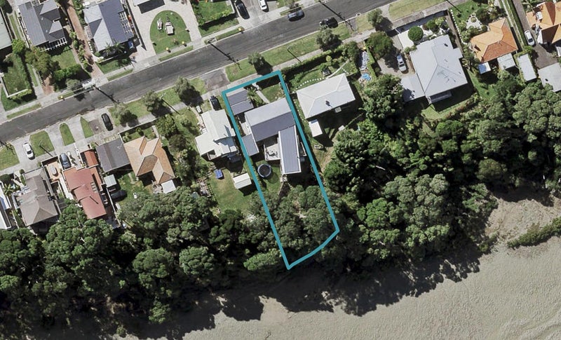 75A Ngataringa Road, Devonport, Auckland - Carousel 1