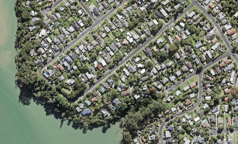 28 Neptune Avenue, Beach Haven, Auckland - Carousel 1