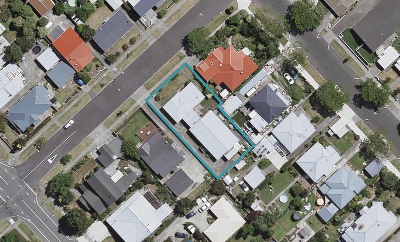 2/1 Shamrock Street, Napier South, Napier - Carousel 1