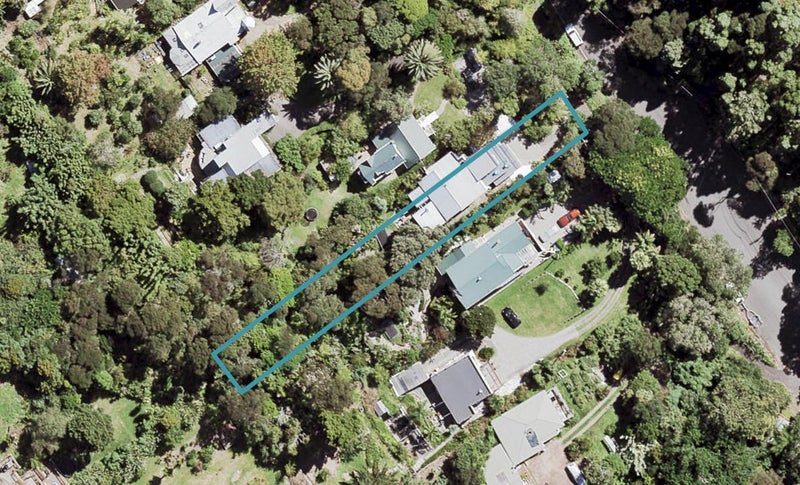 781 South Titirangi Road, Titirangi, Auckland - Carousel 1