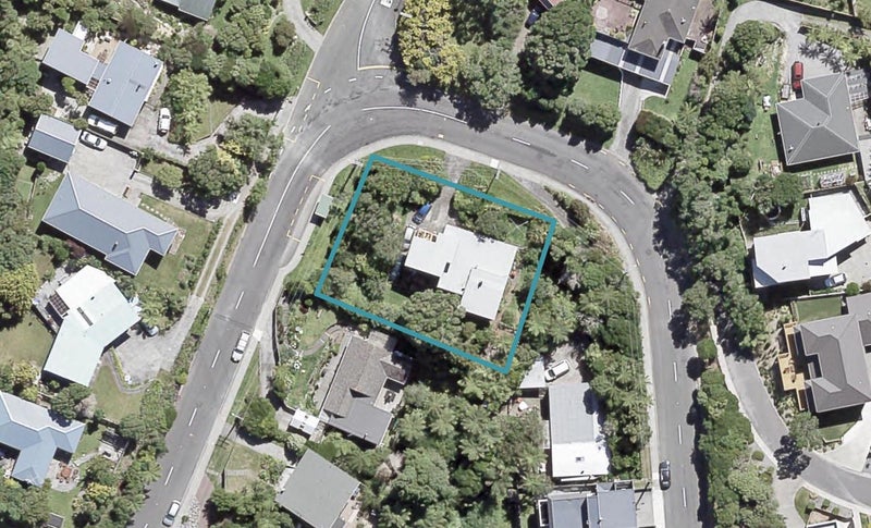 45 Poto Road, Normandale, Lower Hutt - Carousel 1