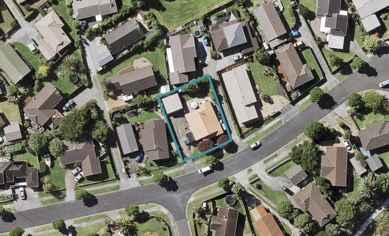 16 Kenwick Place, Burswood, Auckland - Carousel 1
