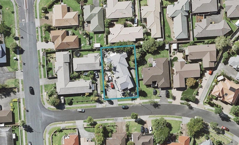 4 Simmental Crescent, Somerville, Manukau - Carousel 1
