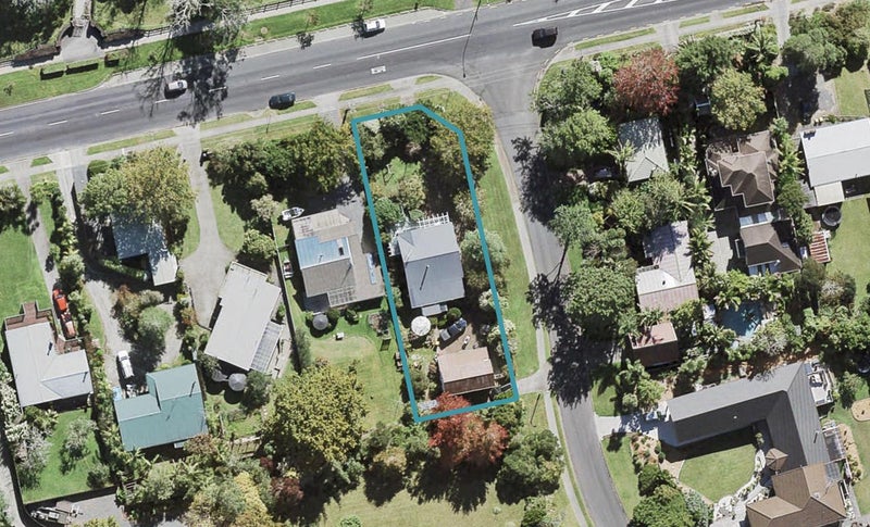 63 Greenhithe Road, Greenhithe, Auckland - Carousel 1