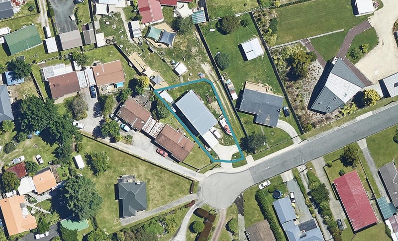 7 Turama Road, Fairy Springs, Rotorua - Carousel 1
