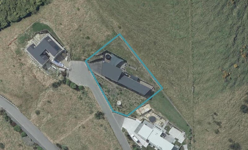 92J Governors Bay Road, Cass Bay, Lyttelton - Carousel 1