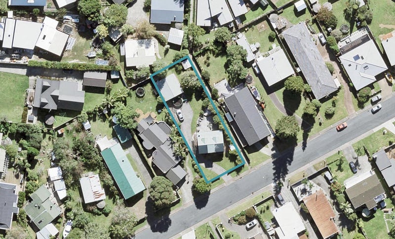 51 The Circle, Manly, Whangaparaoa - Carousel 1
