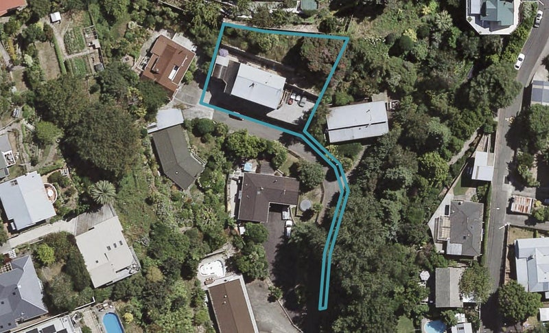 18 Priestley Road, Bluff Hill, Napier - Carousel 1
