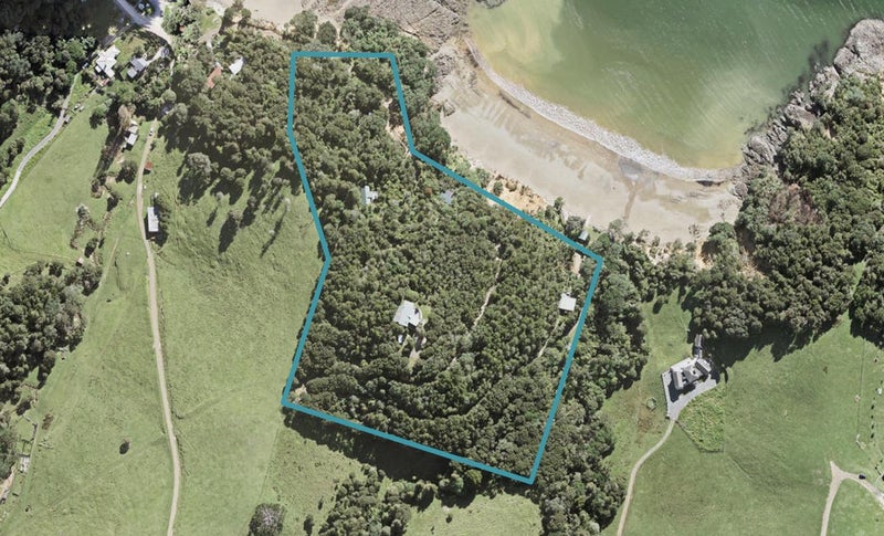 191 Kawakawa Bay Coast Road, Papakura - Carousel 1
