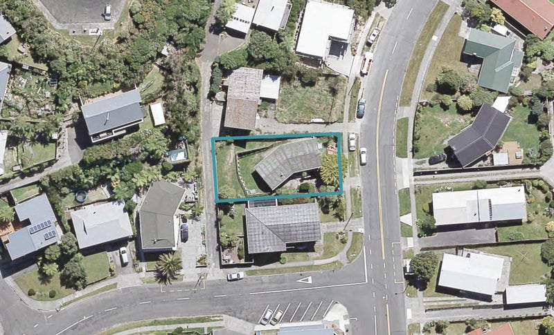 285 Dowse Drive, Maungaraki, Lower Hutt - Carousel 1