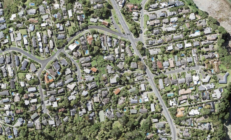 210 Beach Road, Campbells Bay, Auckland - Carousel 1