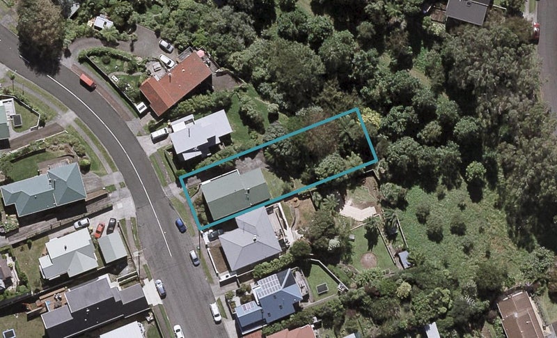 58 Dorset Avenue, Westown, New Plymouth - Carousel 1