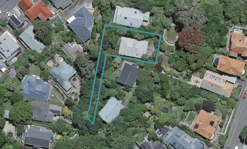 33 Boundary Road, Kelburn, Wellington - Carousel 1