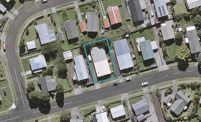20B Herekawe Drive, Spotswood, New Plymouth - Carousel 1