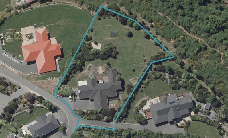 4 Quarrymans Lane, Kennedys Bush, Christchurch - Carousel 1