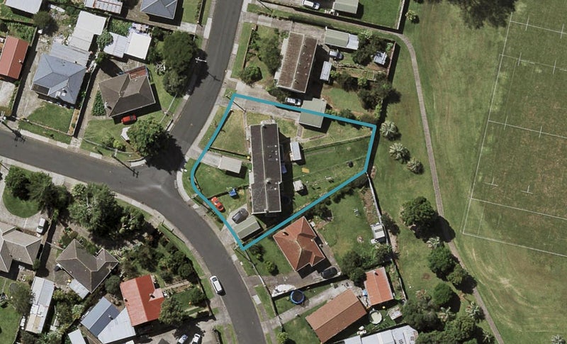 8 Dairy Road, Otara, Auckland - Carousel 1