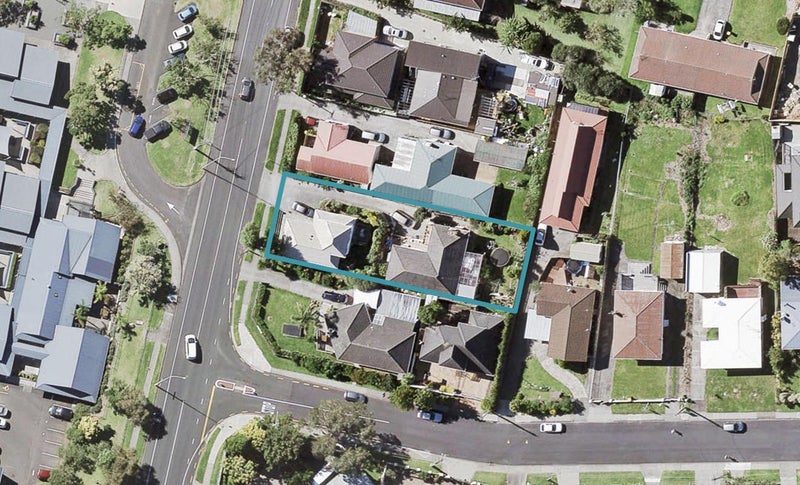 1/260 Bucklands Beach Road, Bucklands Beach, Auckland - Carousel 1