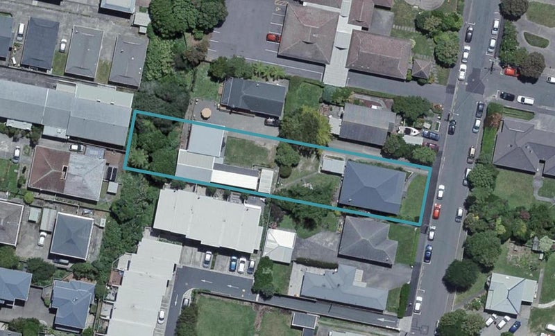 24 Dr Taylor Terrace, Johnsonville, Wellington - Carousel 1
