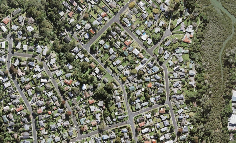 1/131 Lancaster Road, Beach Haven, Auckland - Carousel 1