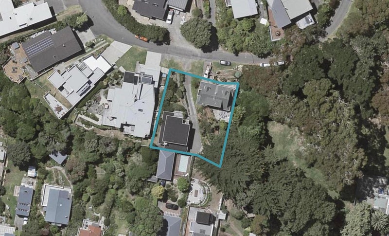 18 The Crescent, Raumati South, Paraparaumu - Carousel 1