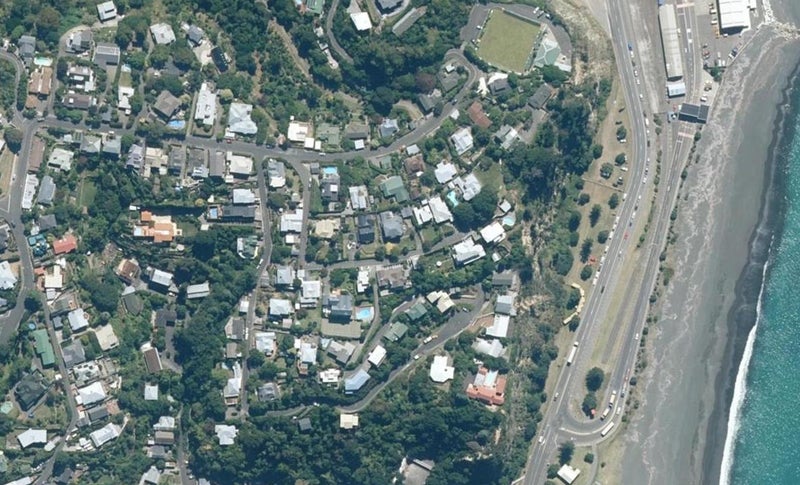 7 Elizabeth Road, Bluff Hill, Napier - Carousel 1