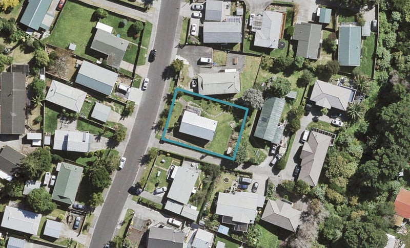 24 Riserra Drive, Ranui, Auckland - Carousel 1