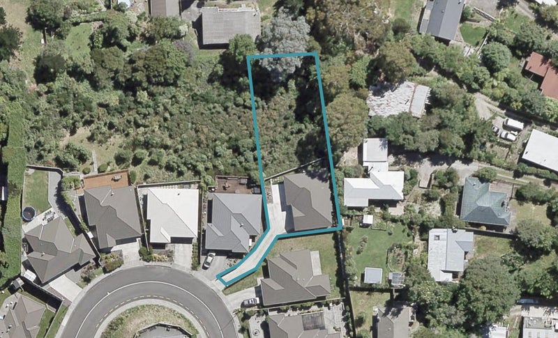 37 Speldhurst Grove, Stokes Valley, Lower Hutt - Carousel 1