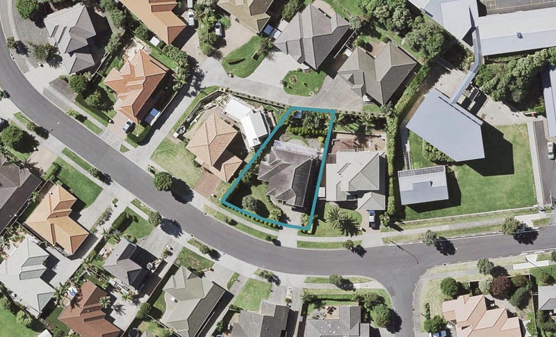 29 Stellamaris Way, Northpark, Auckland - Carousel 1