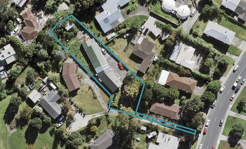 1/26 Diana Drive, Glenfield, Auckland - Carousel 1