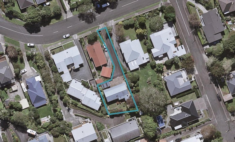 22A Rimu Street, Strandon, New Plymouth - Carousel 1