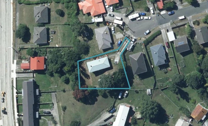 19 Cumberland Grove, Cannons Creek, Porirua - Carousel 1
