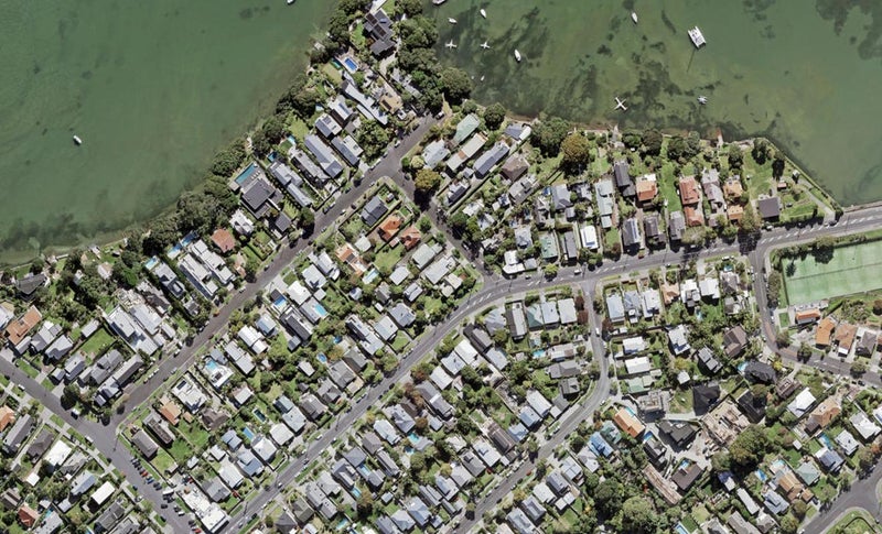 4 Kotare Avenue, Westmere, Auckland - Carousel 1