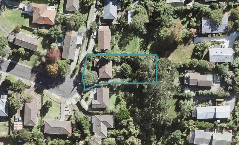 14 Airey Place, Torbay, Auckland - Carousel 1